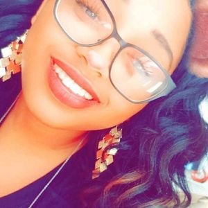 Meet your Posher, Ciara